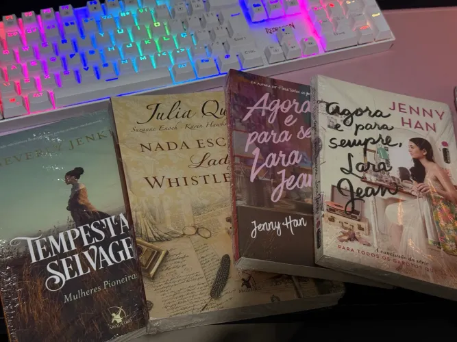 Kit 4 Livros de Romance Lacrados
