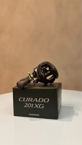 Carretilha Shimano Curado 201xg