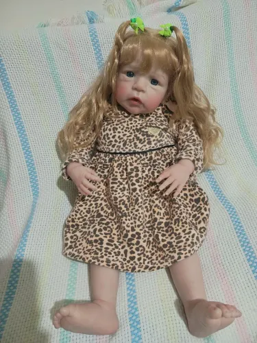 Bebê reborn 60 cm kit sandie importado novo