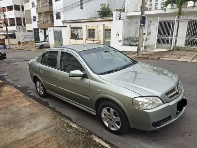 Chevrolet Astra Sed. Advant. 2.0 8V MPFI Flexp. 4P 2007