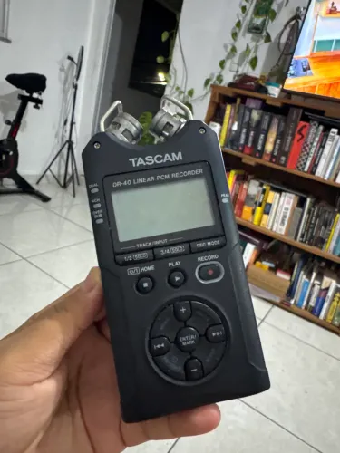 Gravador Tascam excelente