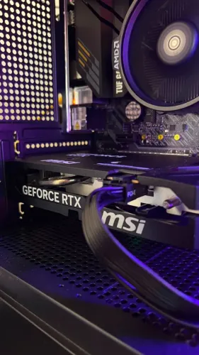 PLACA DE VÍDEO NVIDIA RTX 5060 MSI SHADOW 2X OC COMO NOVA!