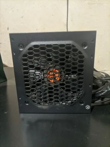 Fonte 600W Tgt