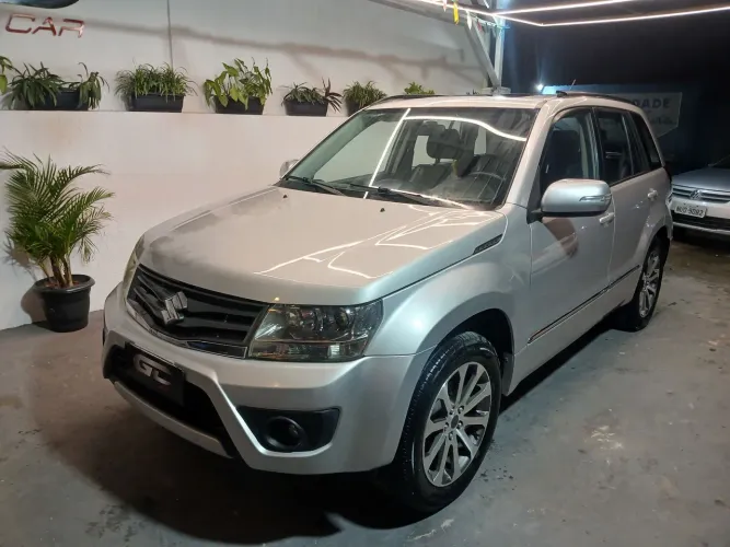 Suzuki Grand Vitara 2.0 16V 4x2/4x4 5P Aut. 2014