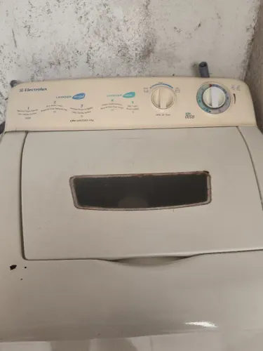 Máquina de lavar Electrolux 8kg