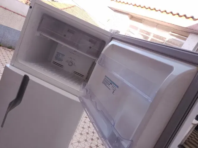 Geladeira dfn39