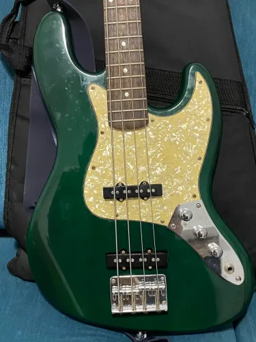 Contra baixo Condor Jazz Bass