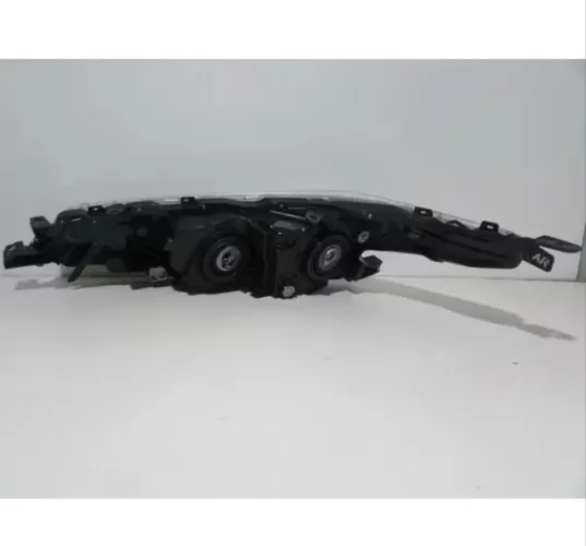 Farol Corolla 2018 