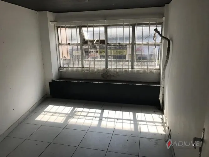 Loja para Locação 1 Quarto, 60M², Alto da Serra, Petrópolis - RJ
