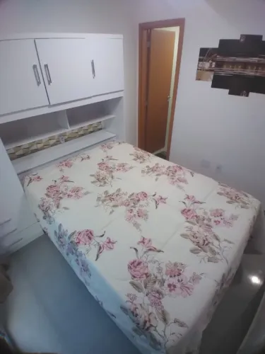Sem Condomínio na Vila Pires, com Suíte,2 quintais, além de cozinha planejada, 320 Mil.