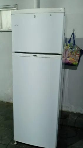 Geladeira Dako
