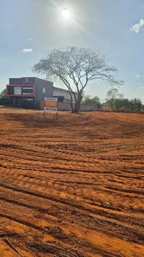 LOTE COMERCIAL À VENDA NA AVENIDA SIQUEIRA CAMPOS EM PALMAS