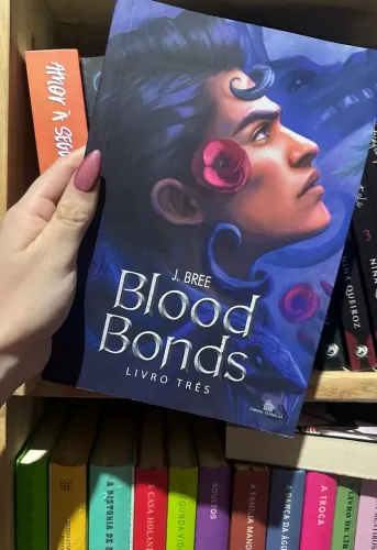 Livro blood bonds volume três ( cabana vermelha )
