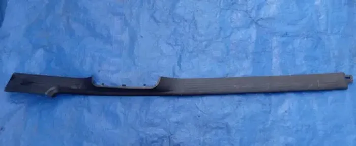 Moldura Soleira Esquerda Audi A3 2001 - 2005 Preto