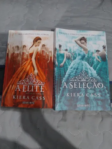 Livros de romance a Seleção e a Elite 