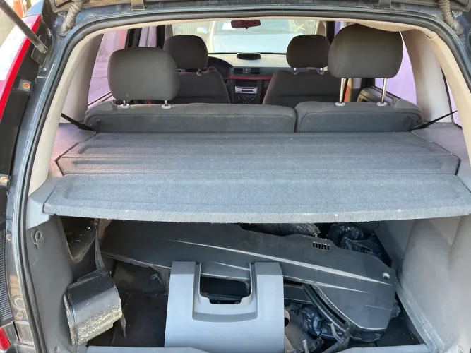 Bagagito Meriva 2006