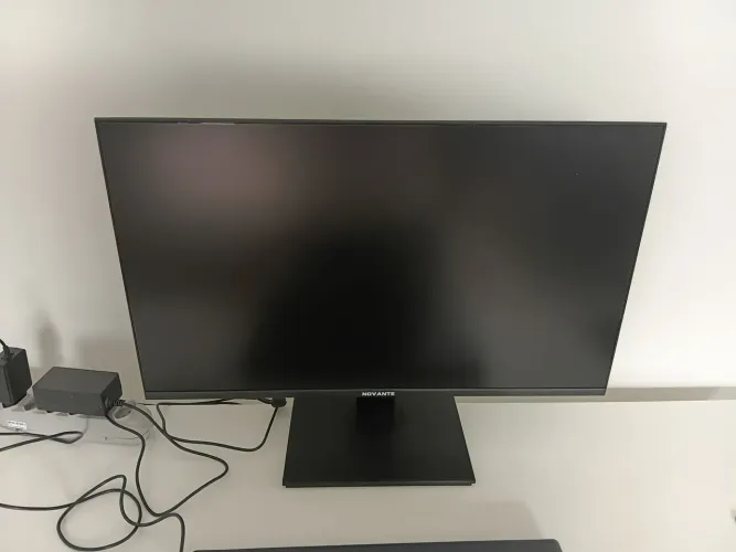 Monitor 24