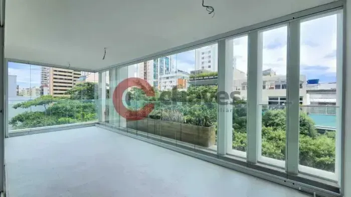 Imóvel para venda tem 184 metros quadrados com 4 quartos em Ipanema - Rio de Janeiro - RJ