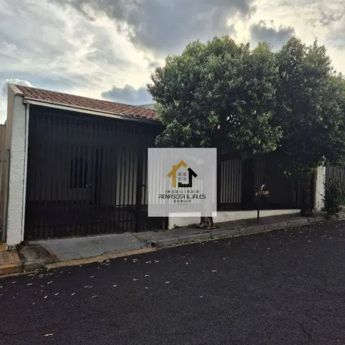 Casa com 3 dormitórios para alugar, 140 m² por R$ 1.900,00/mês - Vila Ideal - São José do 