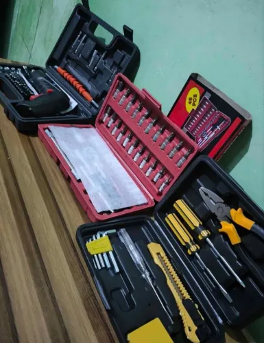 Kit de Ferramentas 46 Peças + Parafusadeira | 3 Maletas Completo Novo aceito propostas