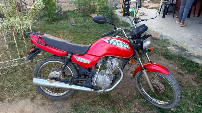 Titan 98 leilão 125
