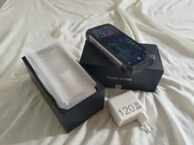 Smartphone Tank 3 Pro