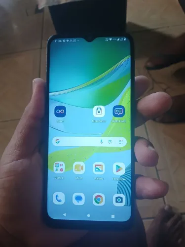 Celular em ótimo estado pronto pra uso