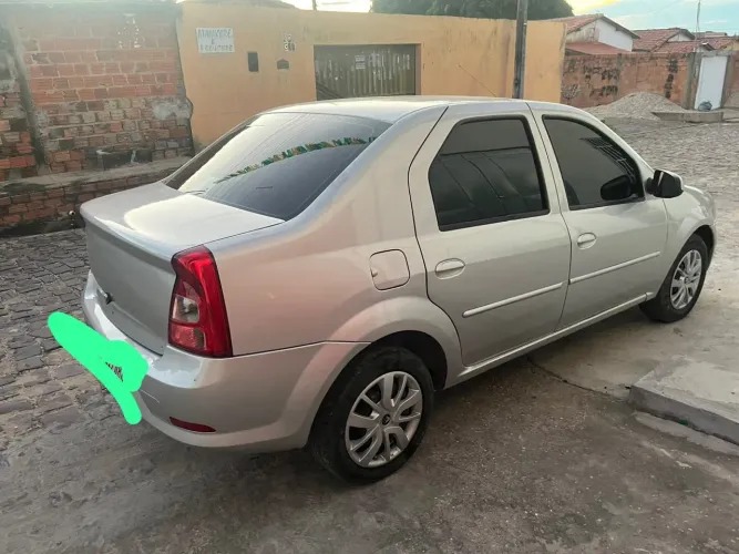 Renault Logan Expres./exp. UP Hi-flex 1.0 16V 4P 2013