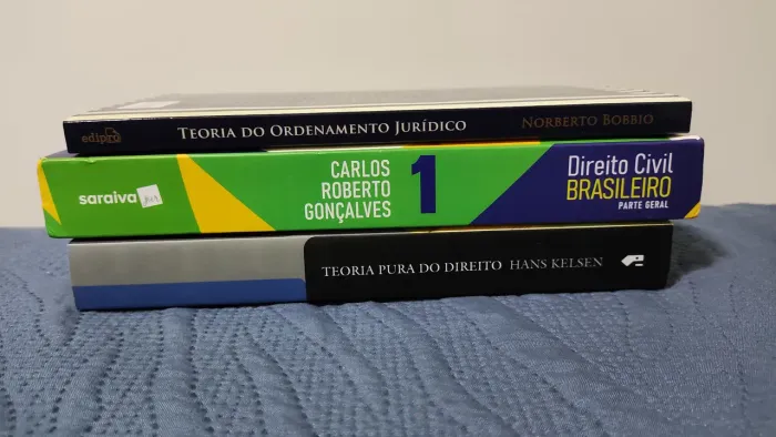 Kit Livros de Direito Seminovos