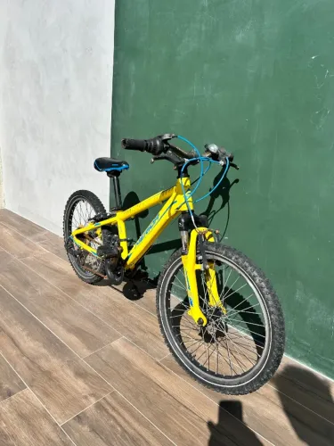 Bicicleta aro 20 Merida - MTB 14 marchas