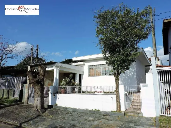 Casa térrea - 3 dorm - 1st + edícula para alugar, 267 m² por R$ 4.558/mês - Granja Viana -