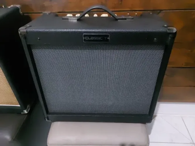 Amplificador Giannini Classic T 20W Valvulado