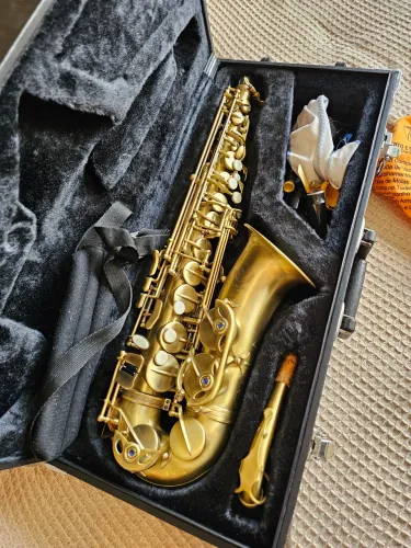 Sax Alto Eagle SA 500 VG + Boquilha Claude Lakey