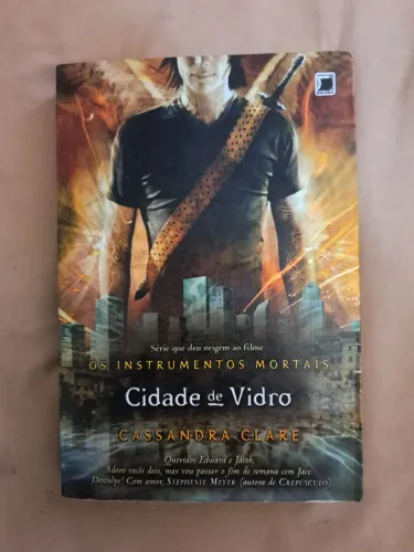 Livro top ! Cidade de Vidro, de Cassandra Clare !