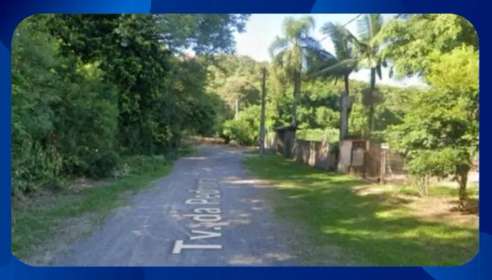 LOTE - Área de 20,00m x 50,00m, localizado na Travessa da Pedreira, nº 72, município de Sa