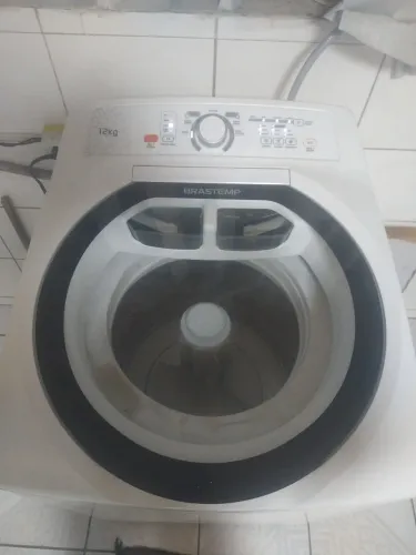 Vendo Maquina de lavar Brastemp 12kg