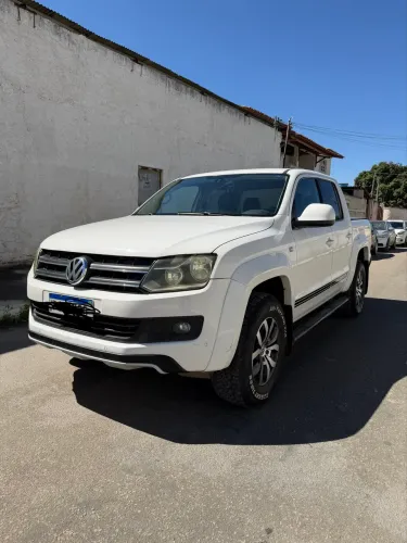 Volkswagen Amarok T. Dark Label CD 2.0 4X4 Dies AUT 2015