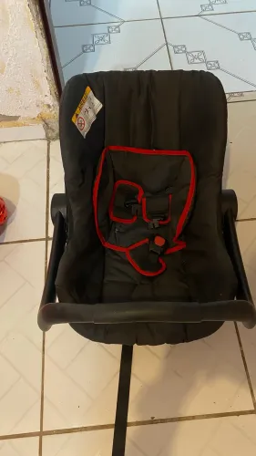Vendo bebê conforto