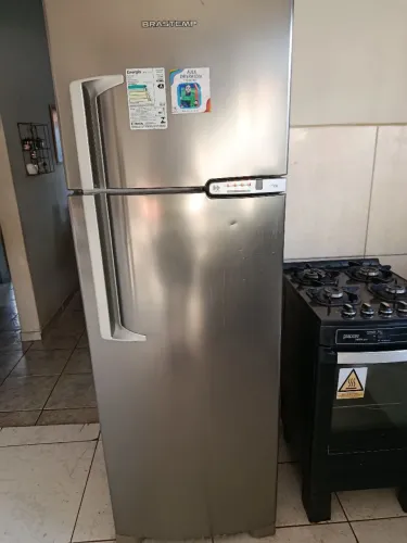 Geladeira inox 220v