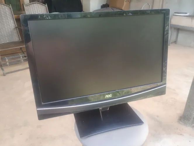 Monitor led AOC 24 polegadas