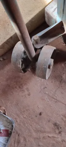 Vendo girafa automotivo