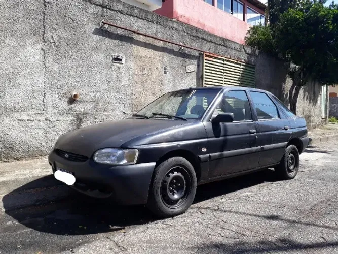 Ford Escort GL 1.8i 16V 4P 1998