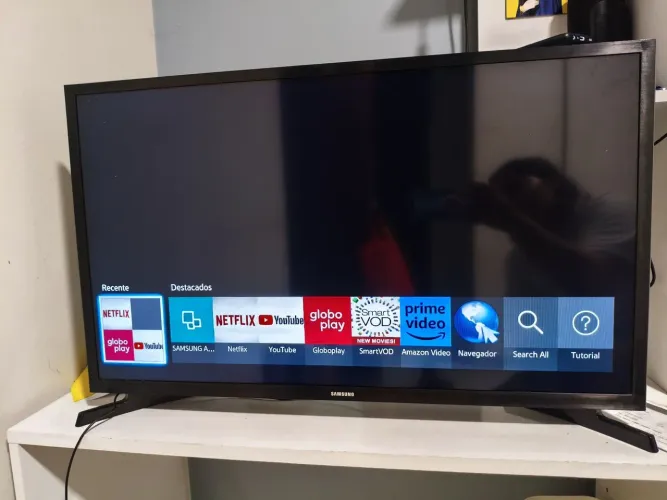SMART TV SAMSUNG 32" HD WI-FI - EXCELENTE ESTADO