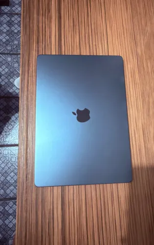 MacBook Air M4 (15? / 16GB RAM / 256 GB) - Impecável, 21 Ciclos