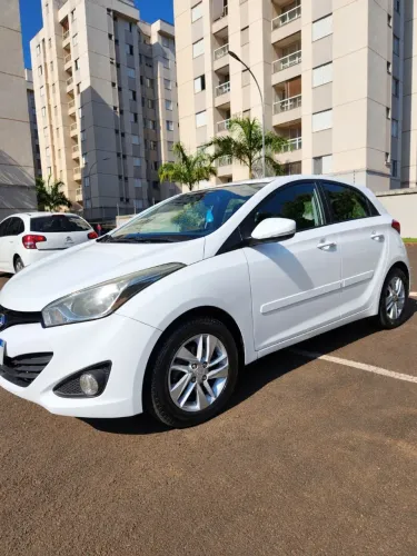Hyundai HB20 Premium 1.6 Flex 16V Mec. 2013