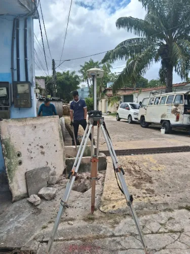 Topografia e batimetria