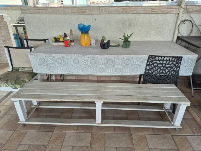 Mesa e Banco de Madeira