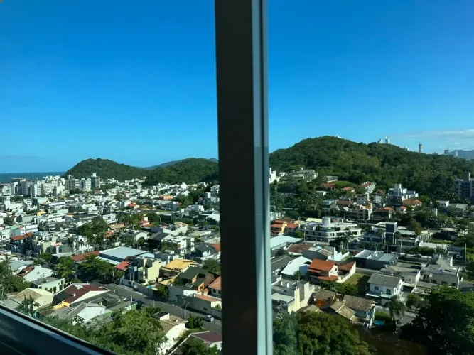 Linda  Vista Panorâmica  - Praia Brava - Studio com 43 metros