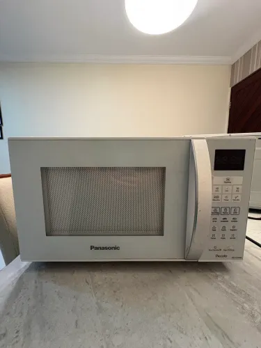 MICROONDAS PANASONIC BRANCO 25L