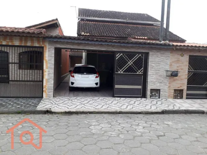 Sobrado à venda, 117 m² por R$ 380.000,00 - Jardim Guanabara - Mongaguá/SP